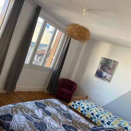 Gite De Tom Et Mag Classe 3 * Clevacances Villa Pontgibaud Exterior photo